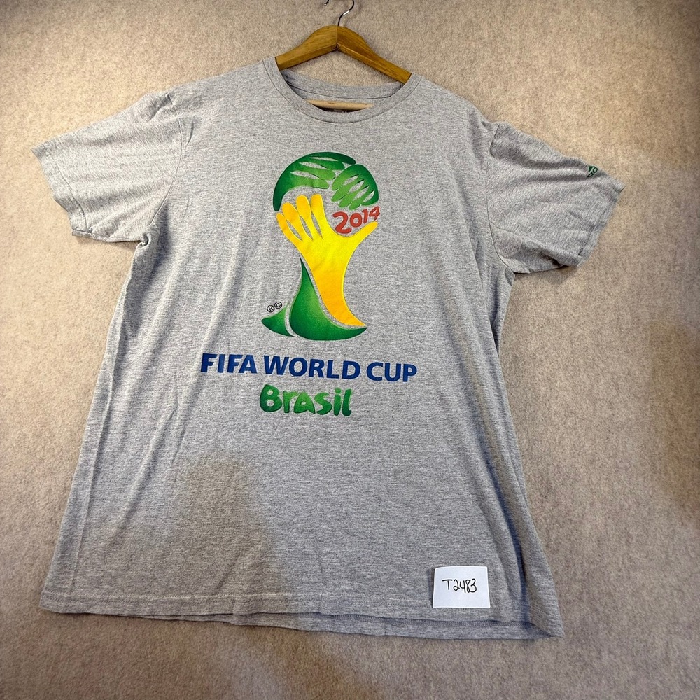 Adidas FIFA World Cup Brasil 2014 Graphic T-Shirt Mens Large Gray Soccer Tee